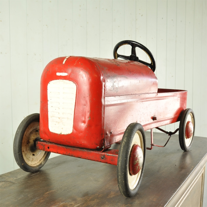 triang duke pedal car