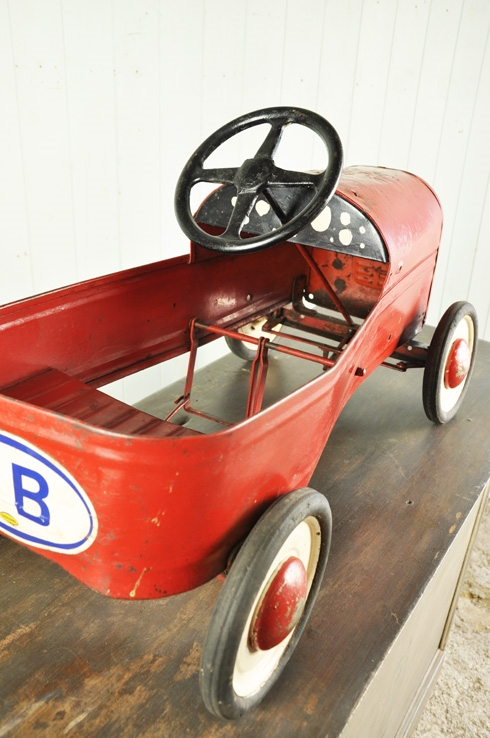 1947 Tri ang Duke Pedal Car Vintage Toys Original House