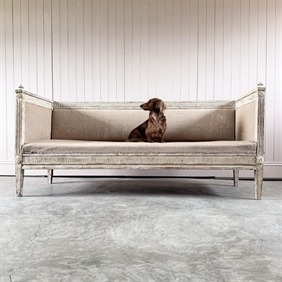 Gustavian Bench / Settle