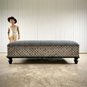 Italian Inspired Ottoman Upholstered in Fermoie
