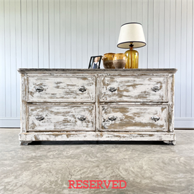 Flemish Chest of Drawers