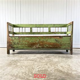 Romanian Box Bench