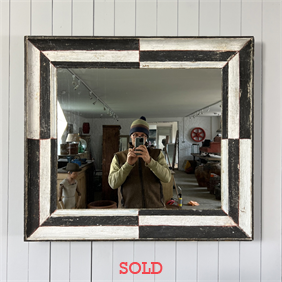 Elisa's Black and White Mirror