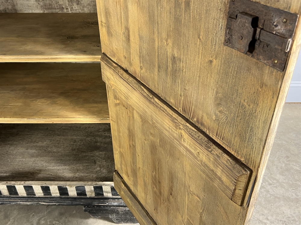 Harlequin Painted Cupboard - Image 12