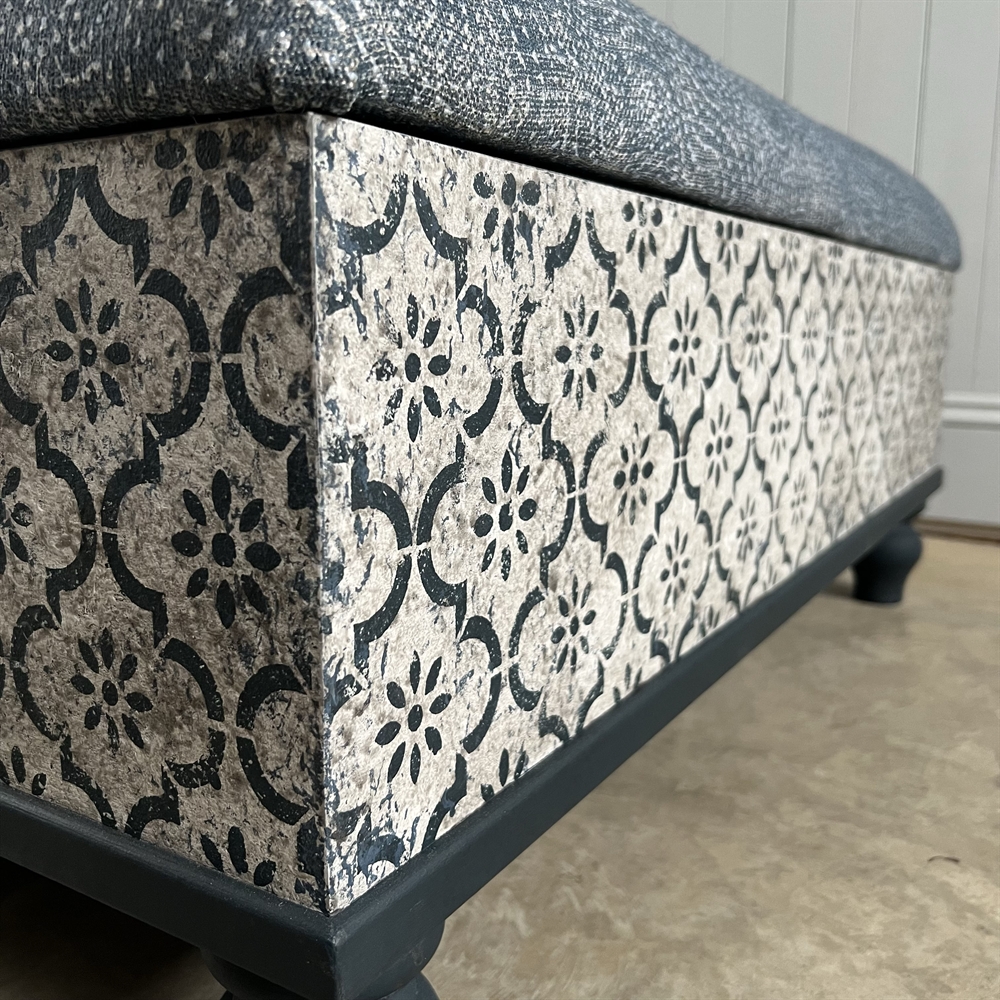 Fermoie Upholstered Ottoman - Image 3