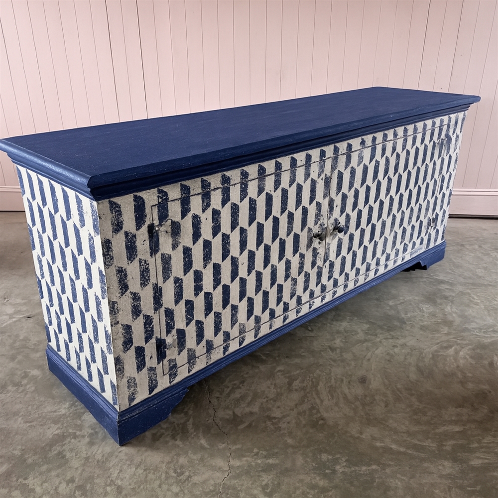 Stiffkey Blue Chevron Sideboard - Image 14
