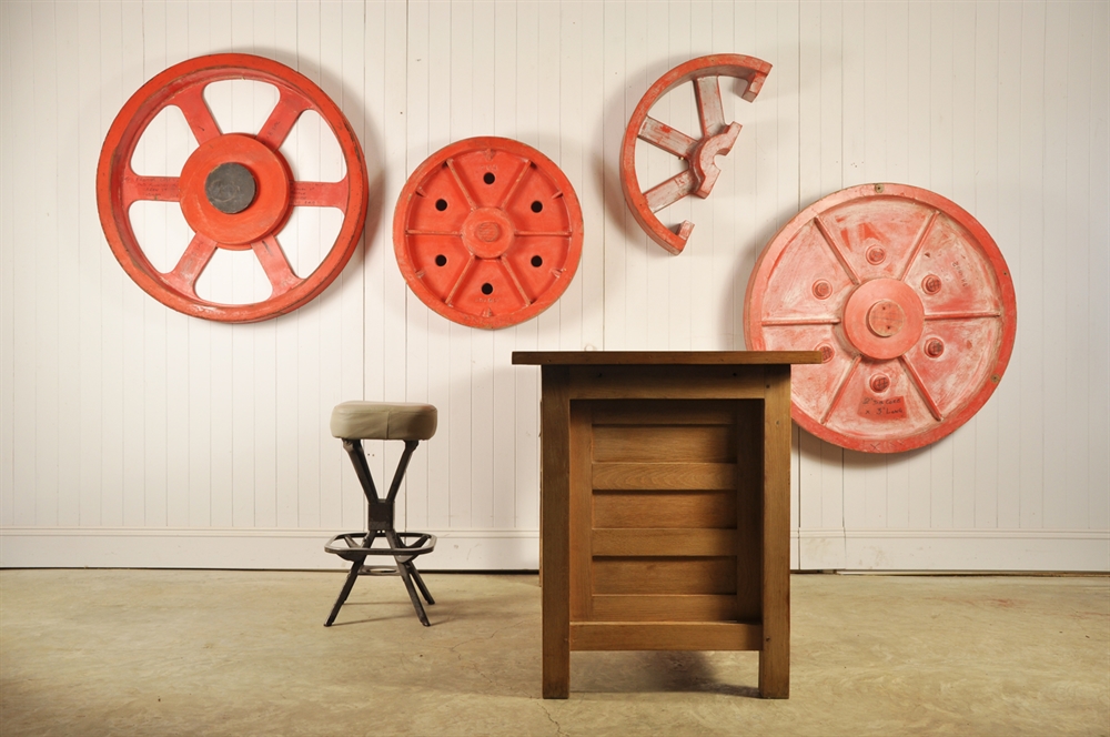 Vintage Pattern Display - Image 4