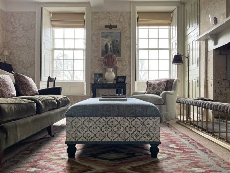 Fermoie Upholstered Ottoman