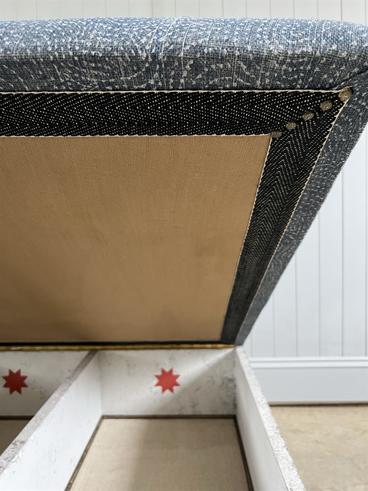 Fermoie Upholstered Ottoman - Image 13