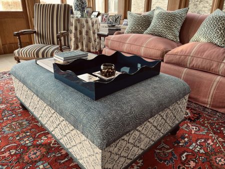 Fermoie Upholstered Ottoman
